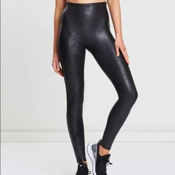 SPANX Leggings Sz M Faux Leather Black - Picture 3 of 17
